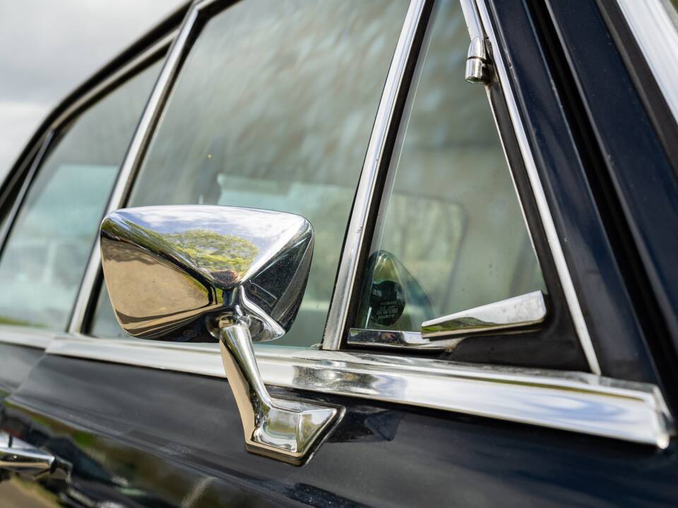 Imagen 15/21 de Mercedes-Benz 280 SEL (1968)