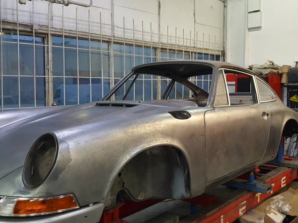 Bild 36/41 von Porsche 911 2.2 S (1969)