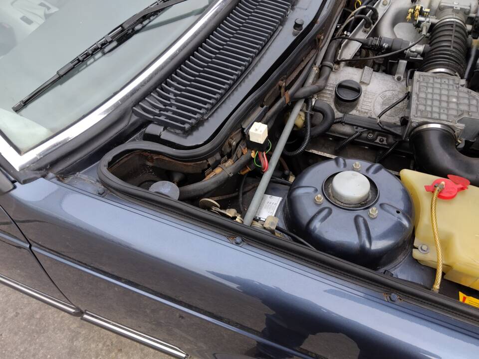 Bild 63/113 von BMW 735i (1986)