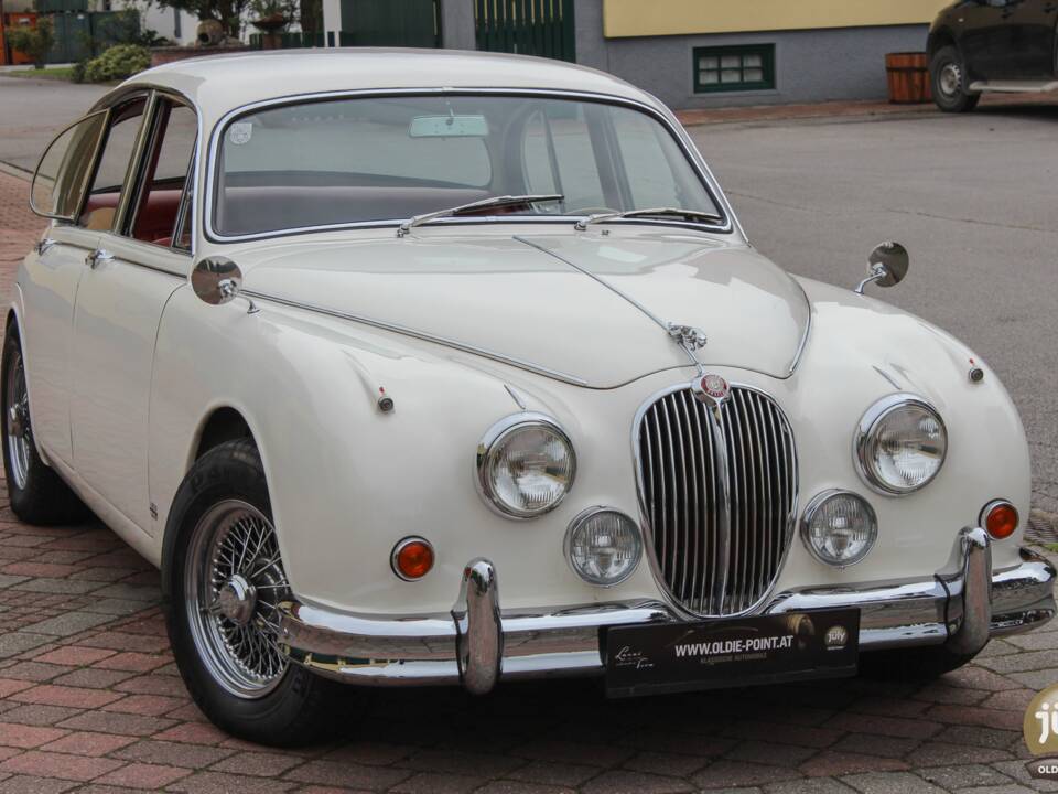 Immagine 2/26 di Jaguar Mk II 3.8 (1961)