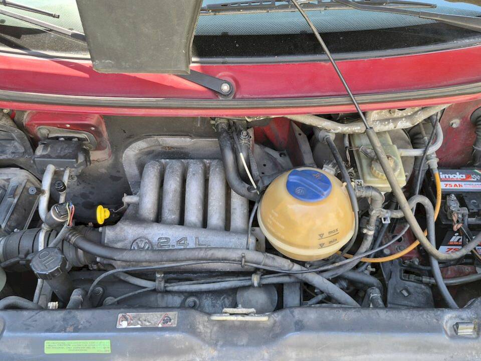 Bild 55/71 von Volkswagen T4 California 2.4 D (1994)