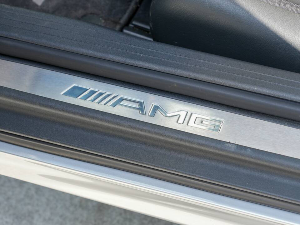 Bild 29/35 von Mercedes-Benz CLK 55 AMG (2003)