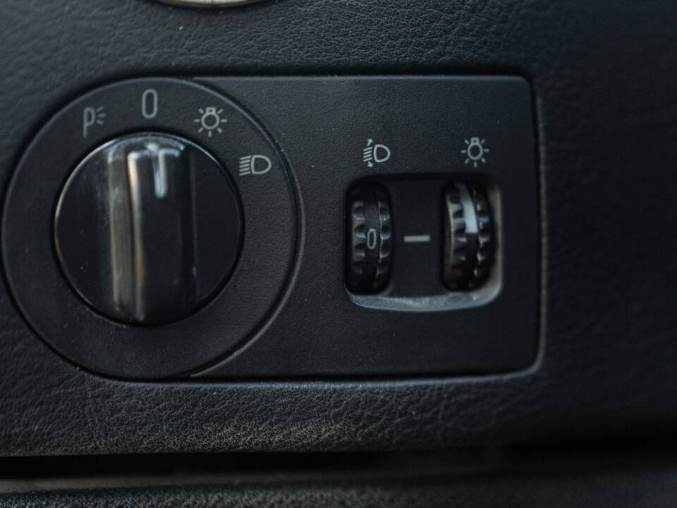 Image 31/47 of Alfa Romeo 166 2.5i V6 24V (2000)