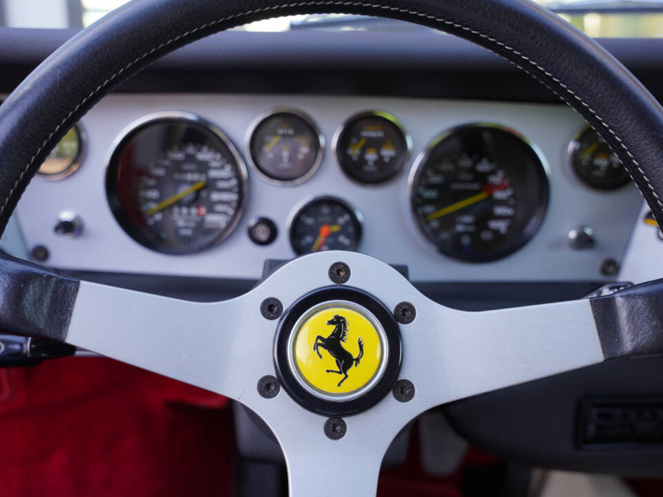 Image 29/50 of Ferrari Dino 308 GT4 (1976)