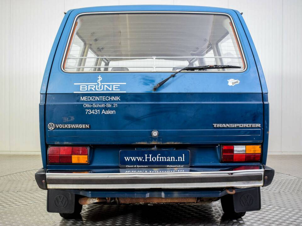 Bild 8/43 von Volkswagen T3 Transporter TD 1.6 (1987)