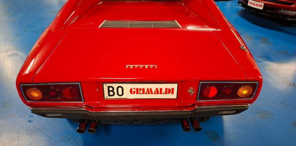 Image 5/45 of Ferrari Dino 208 GT4 (1976)