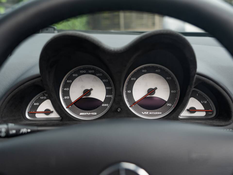 Bild 26/44 von Mercedes-Benz SL 65 AMG (2005)