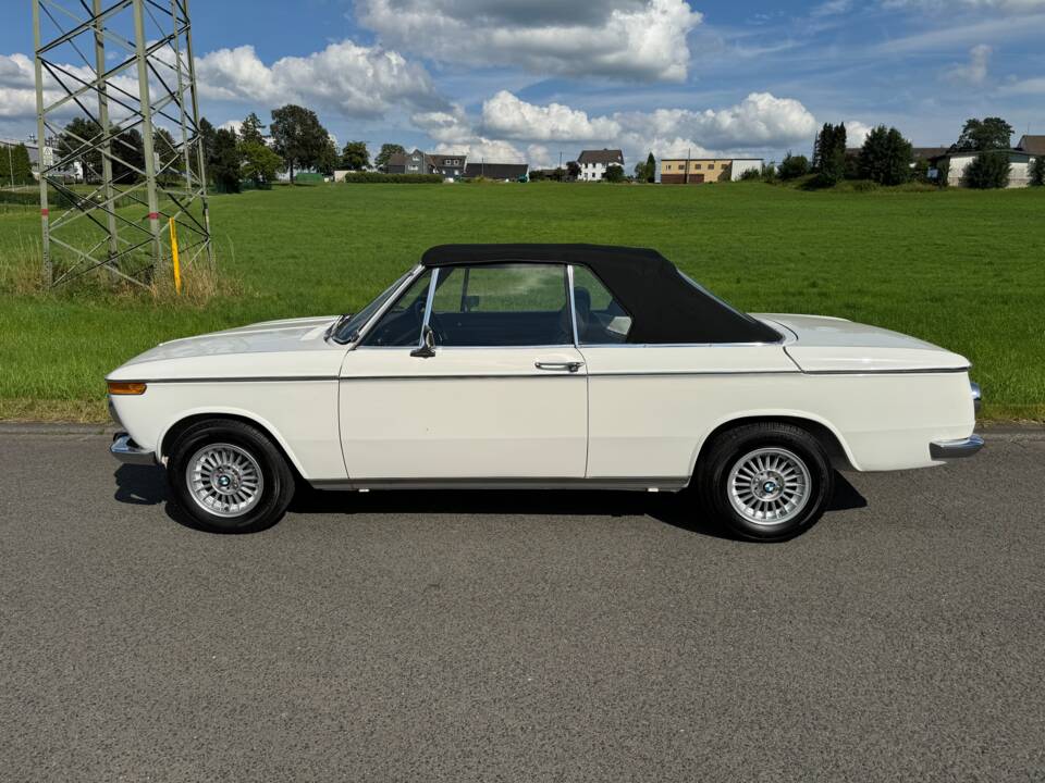 Imagen 9/19 de BMW 1600 Convertible (1971)