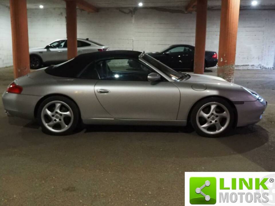 Image 3/10 of Porsche 911 Carrera (1999)