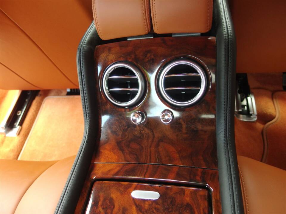 Imagen 71/99 de Bentley Continental GT Speed (2008)