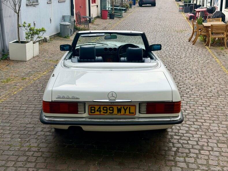 Image 13/50 of Mercedes-Benz 280 SL (1984)