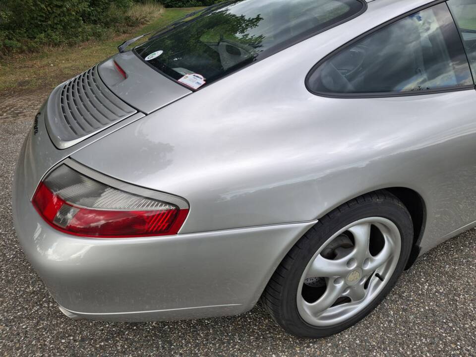Bild 7/8 von Porsche 911 Carrera (1998)