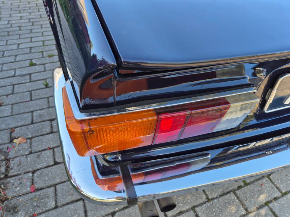 Image 36/100 of Triumph TR 6 PI (1971)