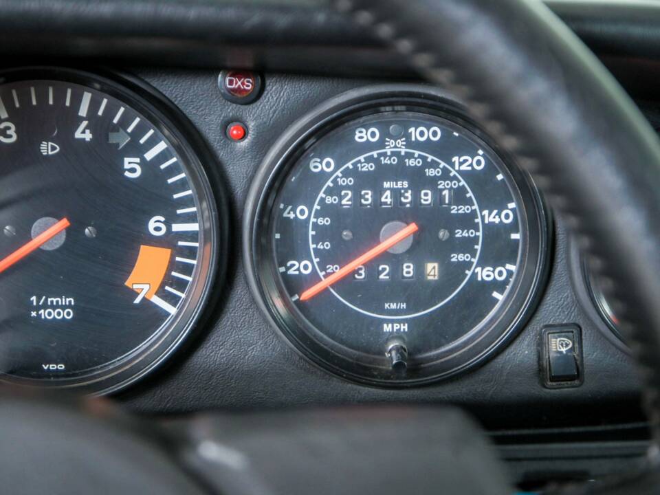 Bild 21/50 von Porsche 911 SC 3.0 (1982)