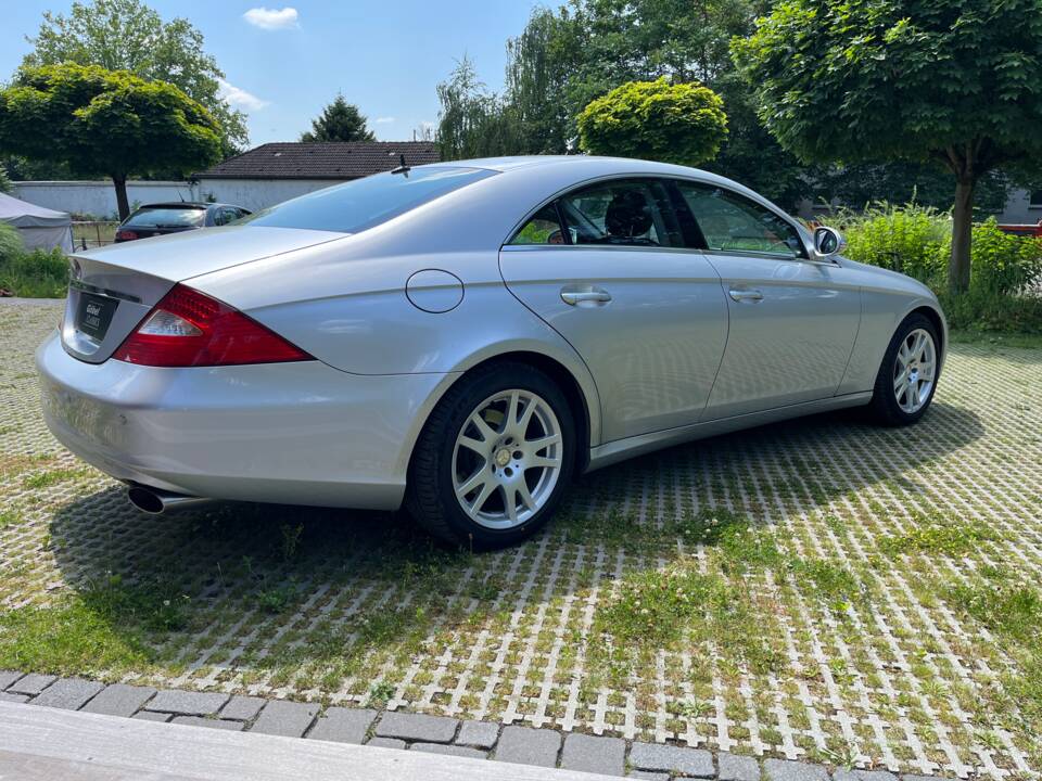 Afbeelding 7/16 van Mercedes-Benz CLS 350 (2005)