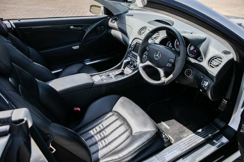 Image 35/40 de Mercedes-Benz SL 55 AMG (2007)