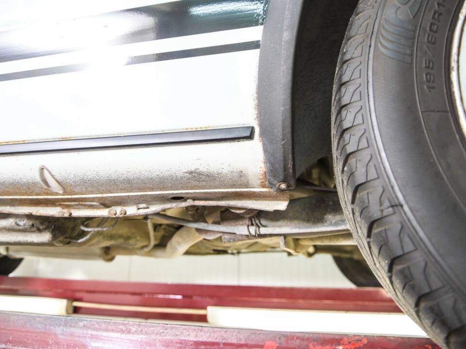 Bild 38/50 von Volkswagen Golf I GTI 1.8 (1983)