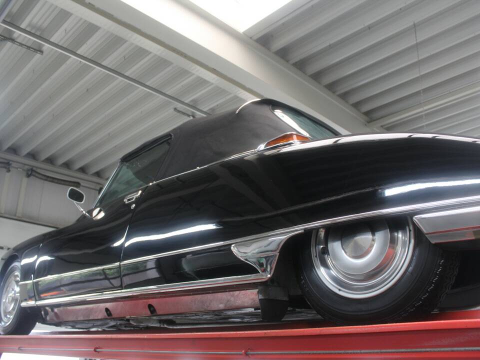 Bild 10/50 von Citroën DS 23 Injection (1973)