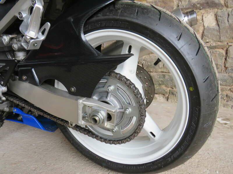 Bild 34/37 von Suzuki DUMMY (2002)