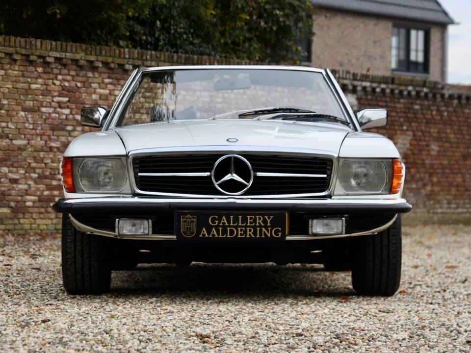 Bild 5/50 von Mercedes-Benz 280 SL (1977)