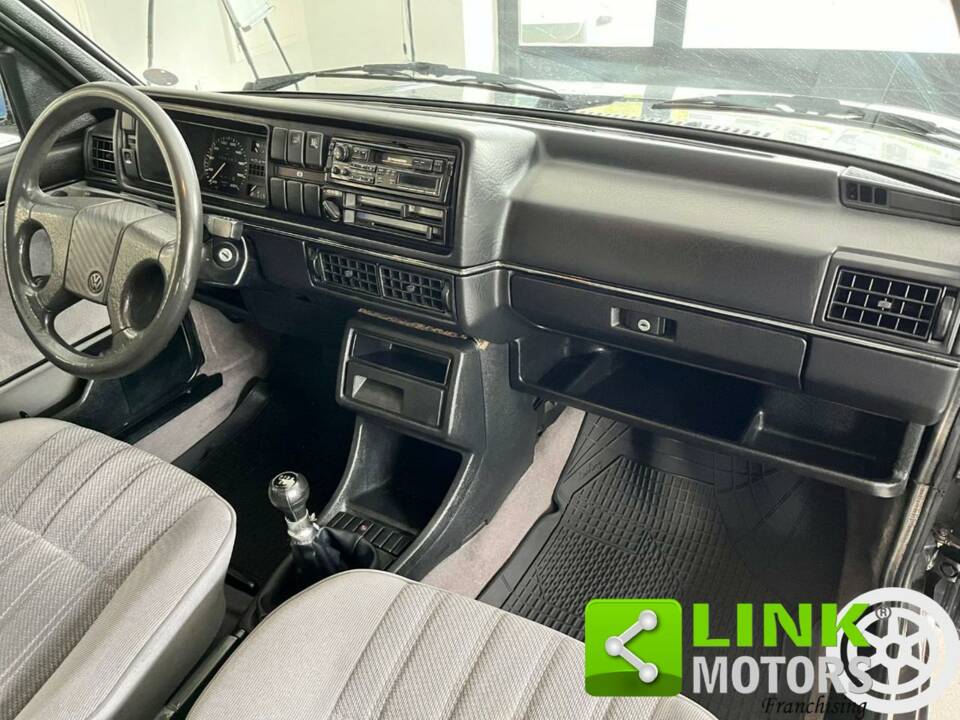 Immagine 9/10 di Volkswagen Golf Mk II 1.3 (1990)
