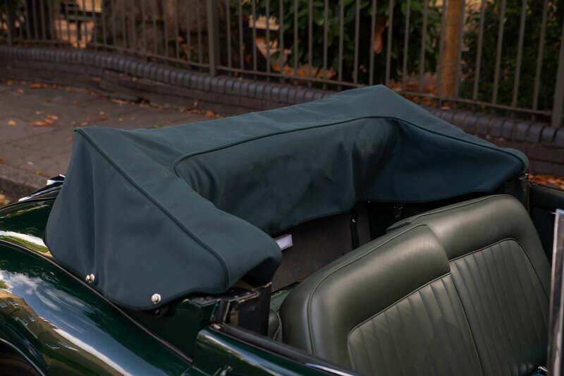 Image 29/50 of Jaguar XK 150 DHC (1954)