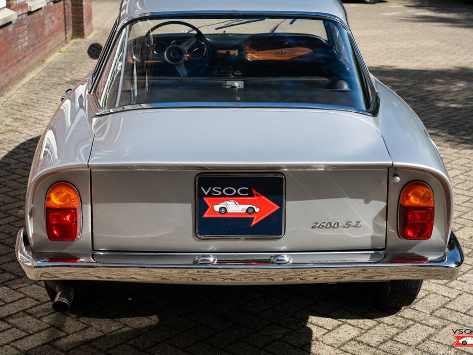 Bild 29/38 von Alfa Romeo 2600 Sprint Zagato (1968)