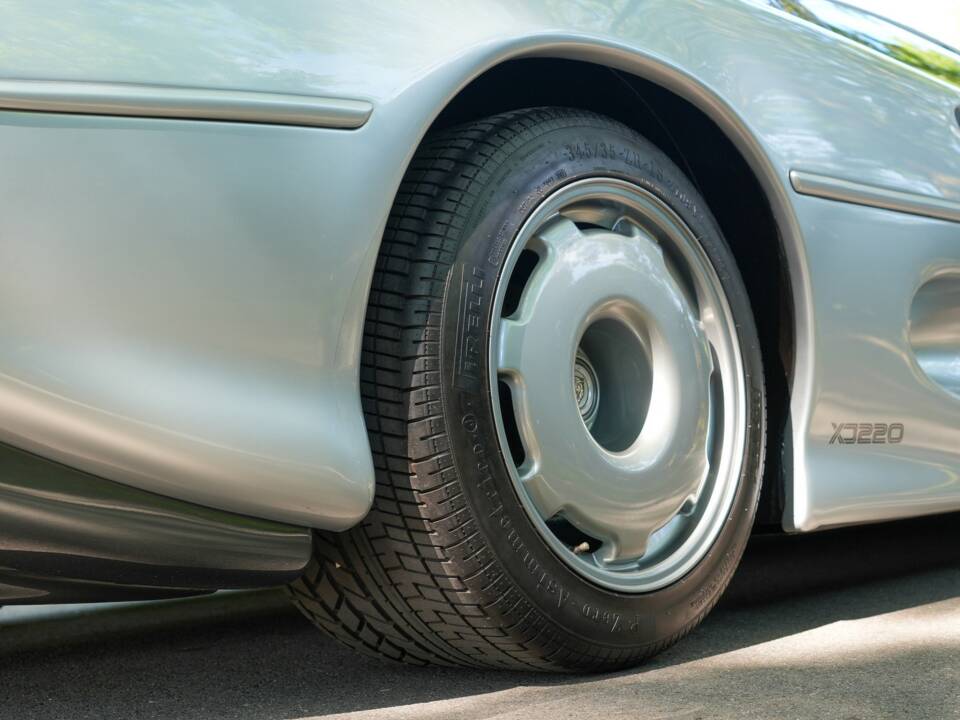 Bild 48/48 von Jaguar XJ 220 (1993)