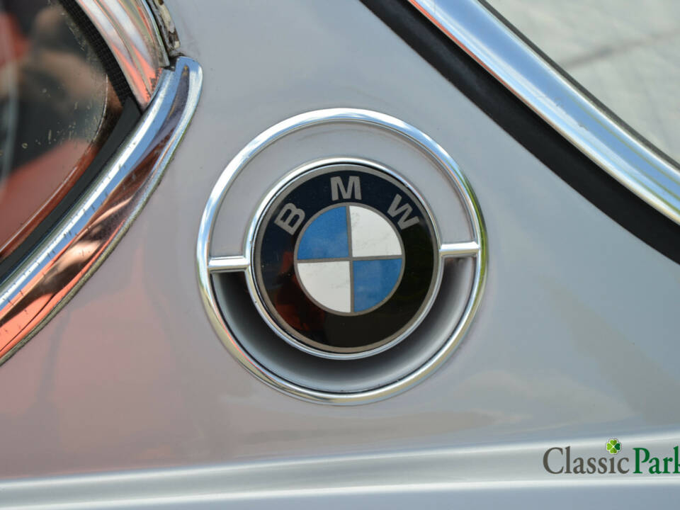 Image 48/50 of BMW 2000 CS (1970)