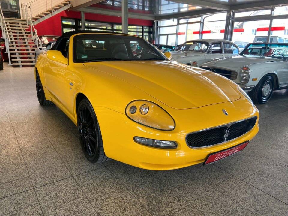 Afbeelding 18/21 van Maserati Spyder 4200 Cambiocorsa (2003)