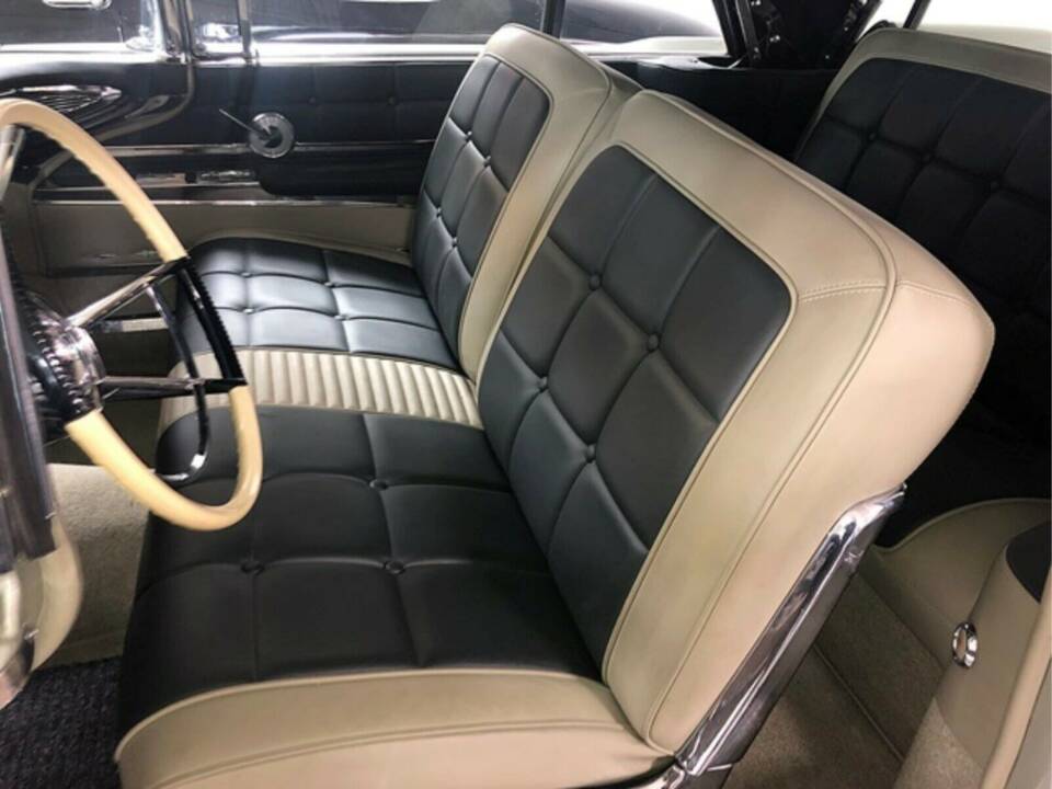 Bild 7/15 von Lincoln Continental Mk V Convertible (1960)