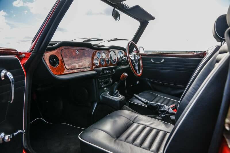 Image 26/30 of Triumph TR 5 PI (1968)