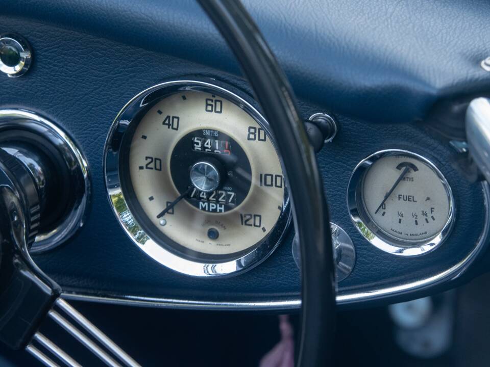 Image 27/38 of Austin-Healey 100/6 (BN4) (1956)