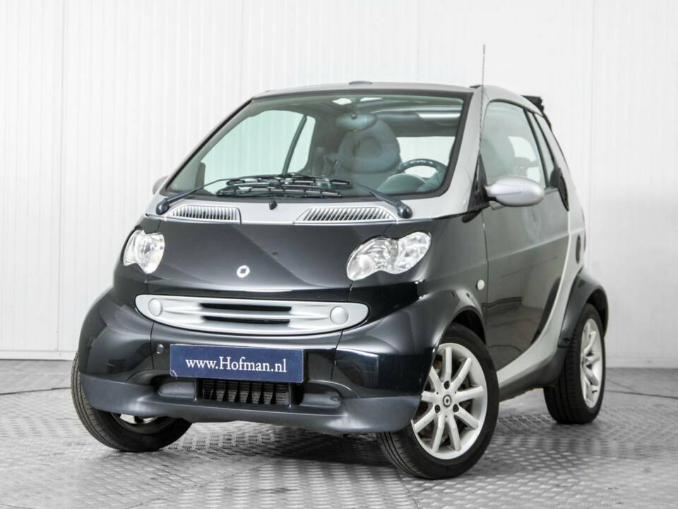 Image 3/37 of Smart Fortwo (2005)
