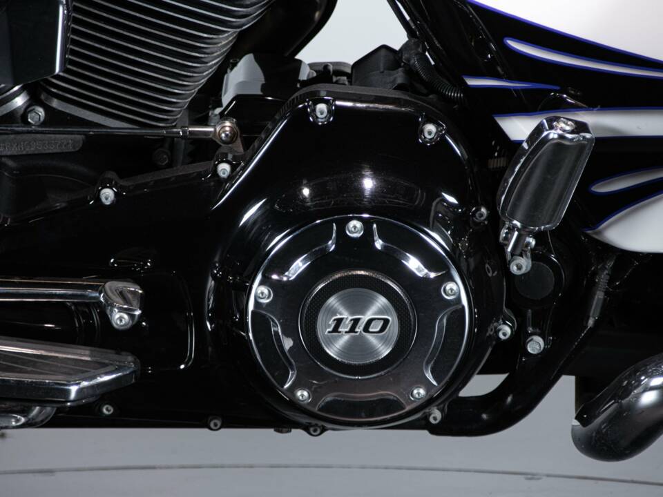 Bild 15/50 von Harley-Davidson DUMMY (2015)