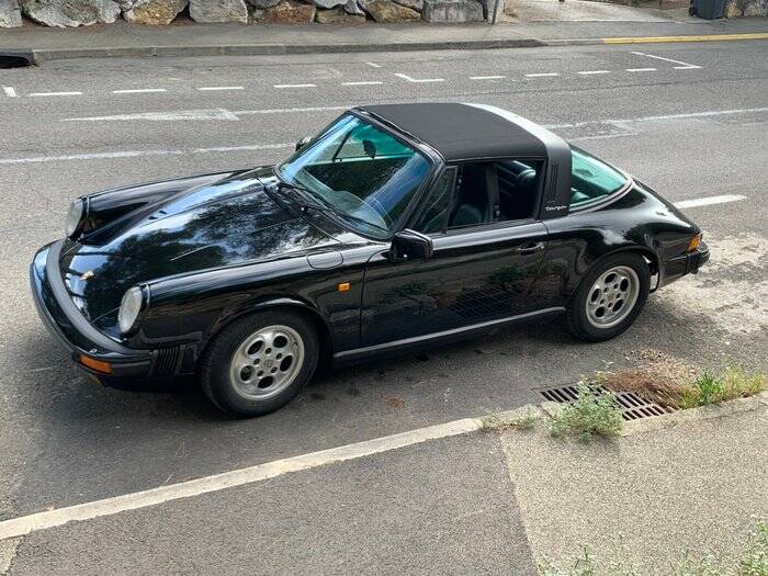 Imagen 5/7 de Porsche 911 Carrera 3.2 (1986)