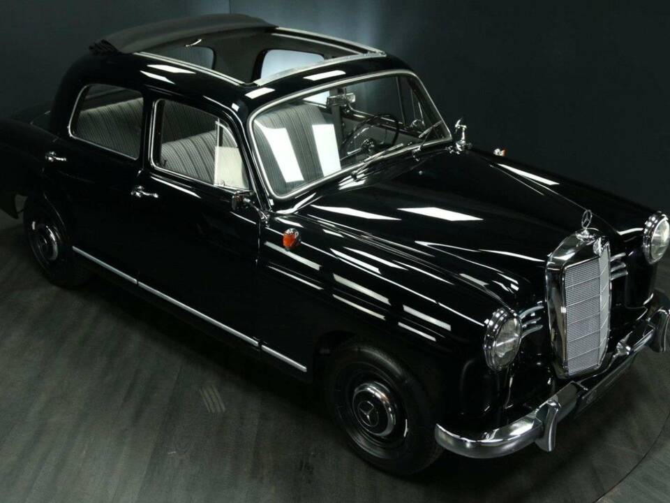 Bild 47/49 von Mercedes-Benz 180 D (1956)