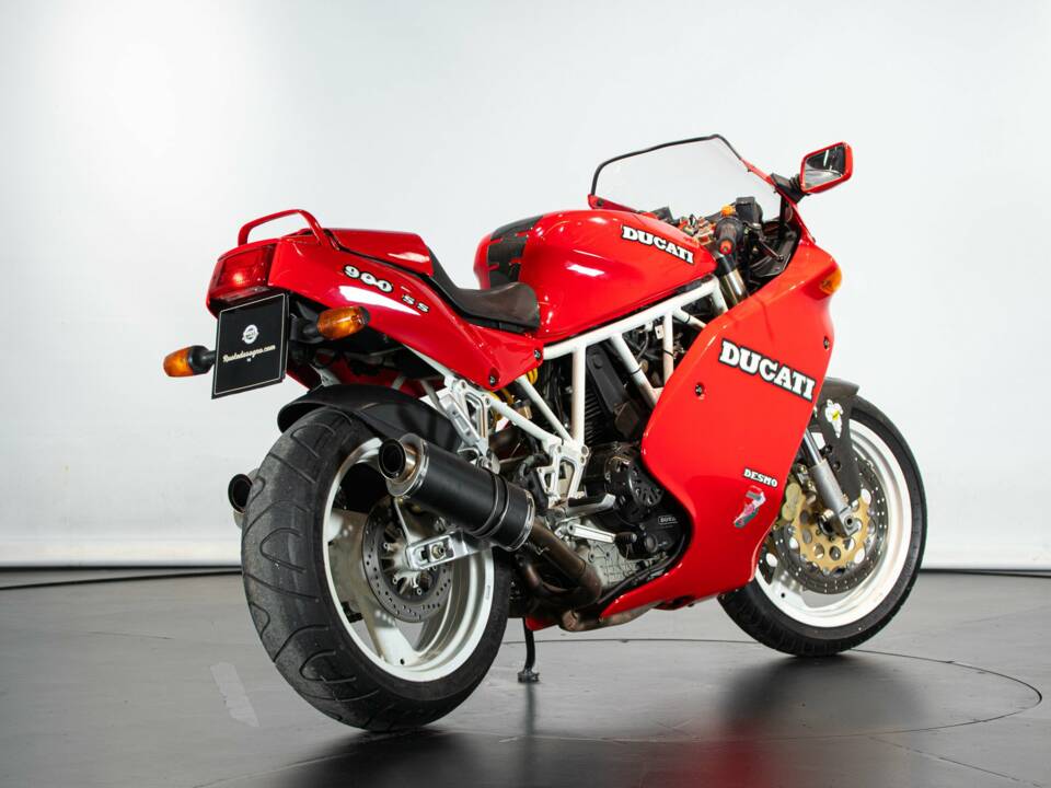 Imagen 4/50 de Ducati DUMMY (1991)
