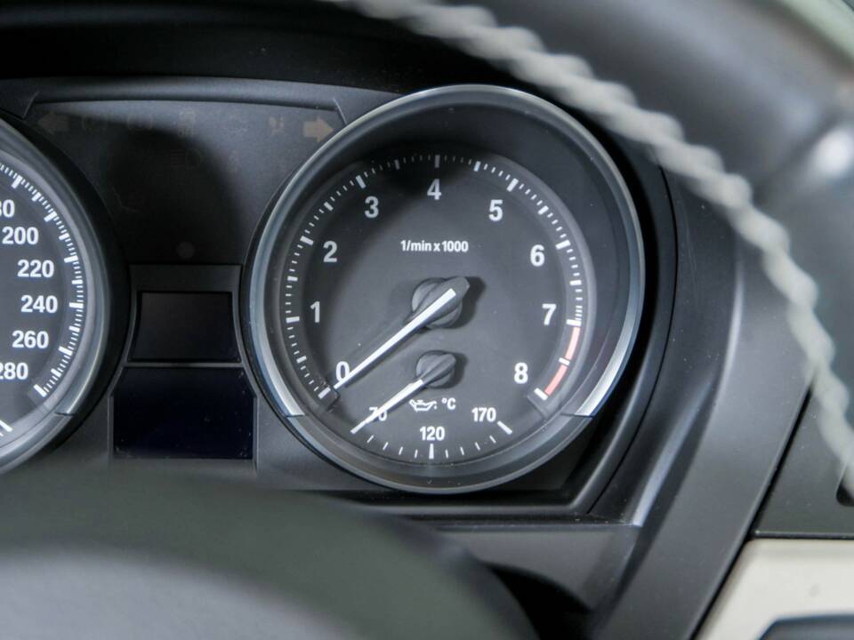 Image 21/50 of BMW Z4 sDrive23i (2010)