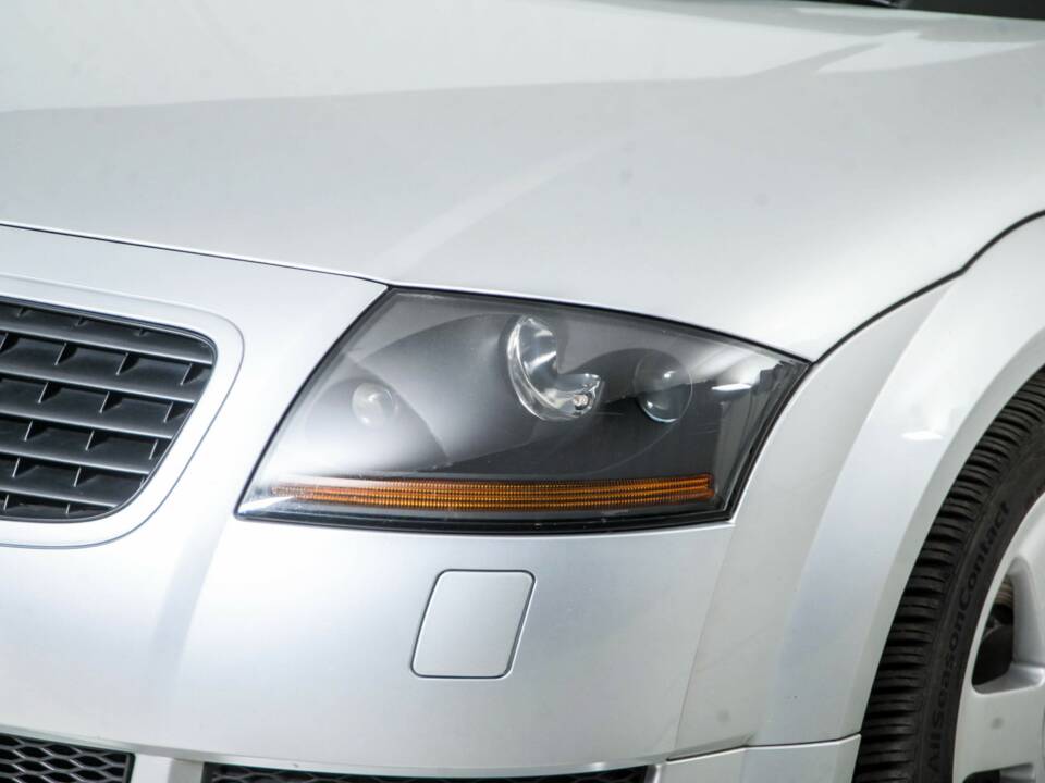 Bild 22/50 von Audi TT 1.8 T (2000)