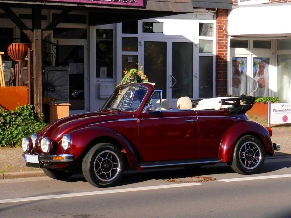 Imagen 50/63 de Volkswagen Käfer 1303 LS (1978)