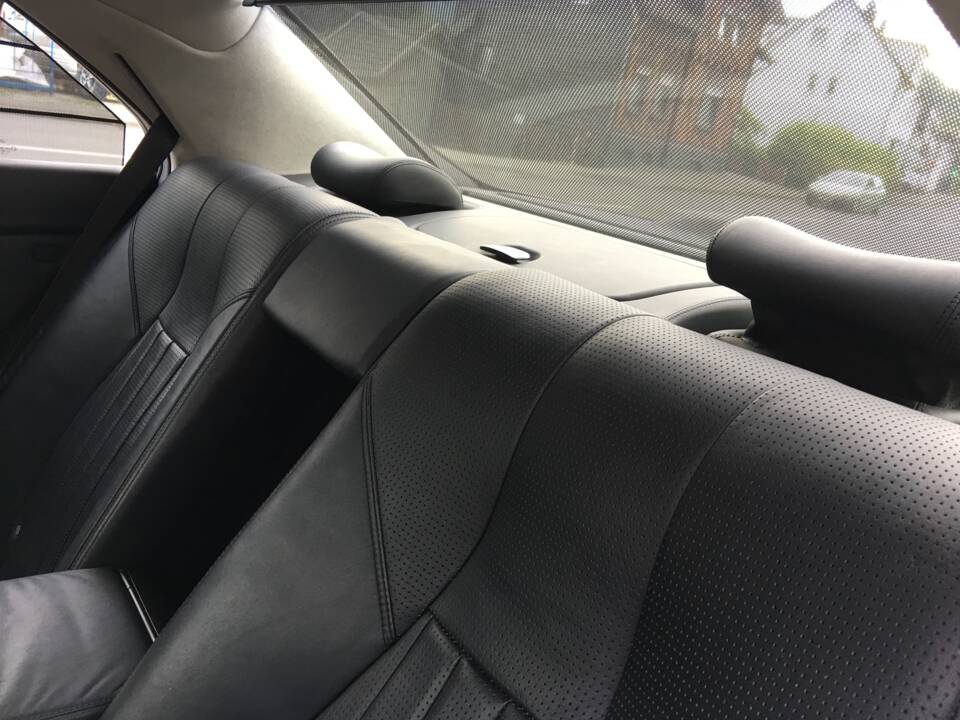 Immagine 12/38 di Mercedes-Benz S 55 AMG (2003)