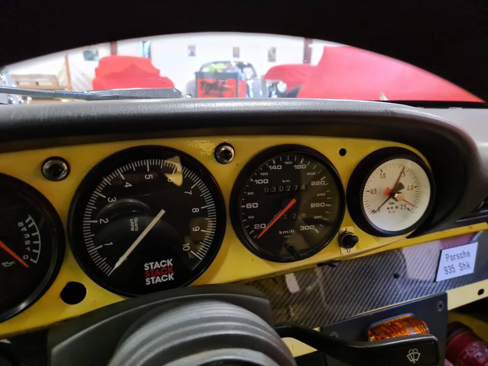 Bild 30/55 von Porsche 935 dp III (1989)