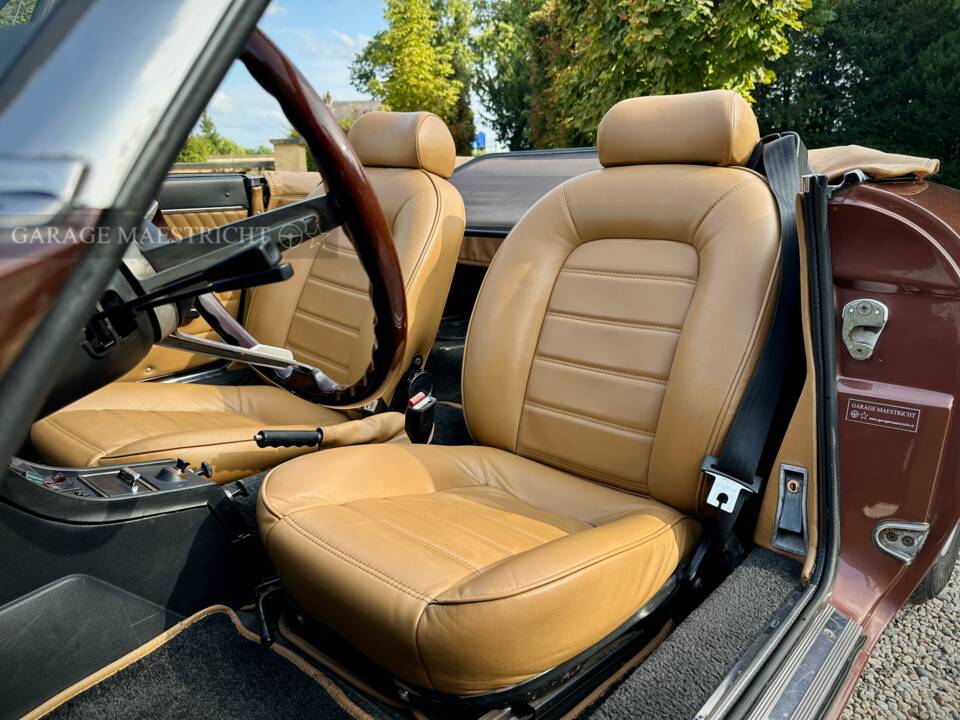 Image 9/100 of Alfa Romeo 2000 Spider Veloce (1980)