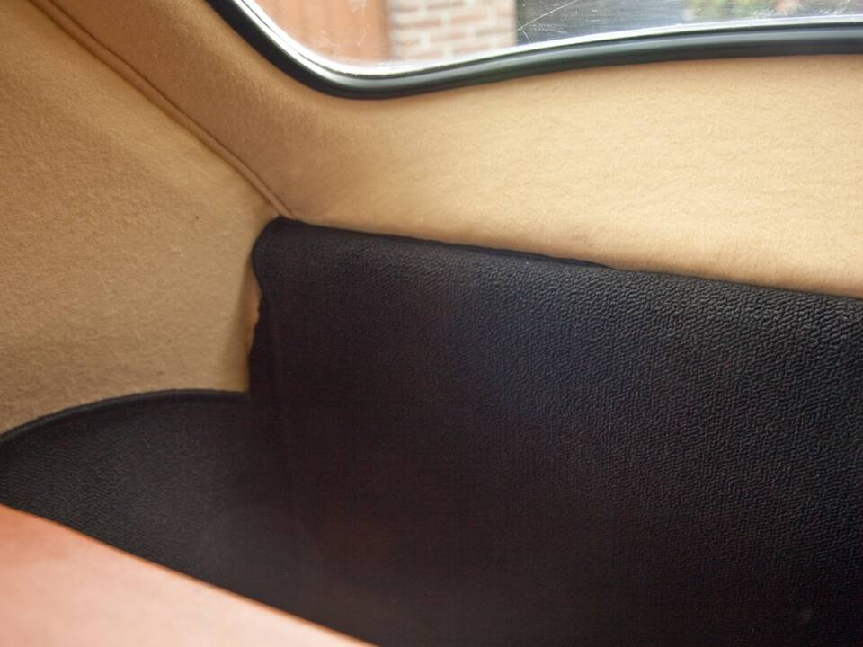 Image 36/52 of Volkswagen Beetle 1200 Export "Dickholmer" (1957)