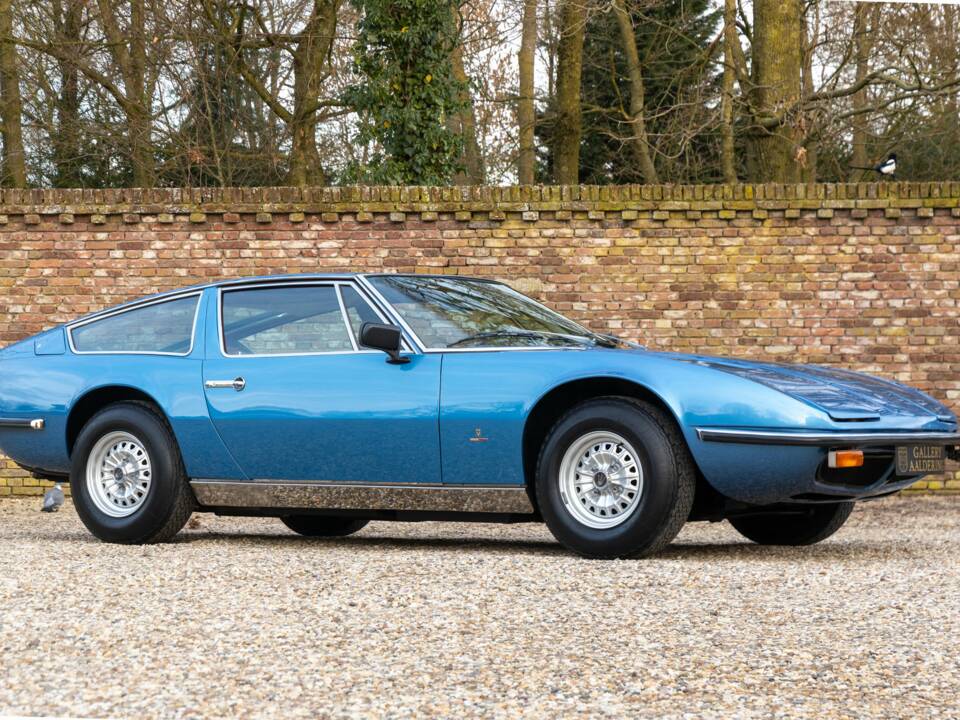 Image 40/50 of Maserati Indy 4900 (1971)