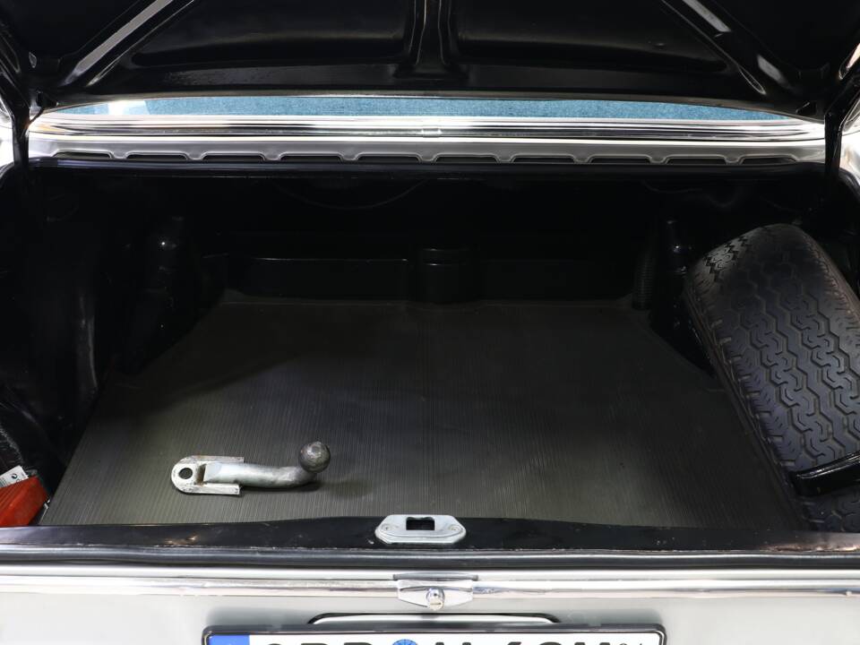 Imagen 38/38 de Mercedes-Benz 300 SEL 3.5 (1970)