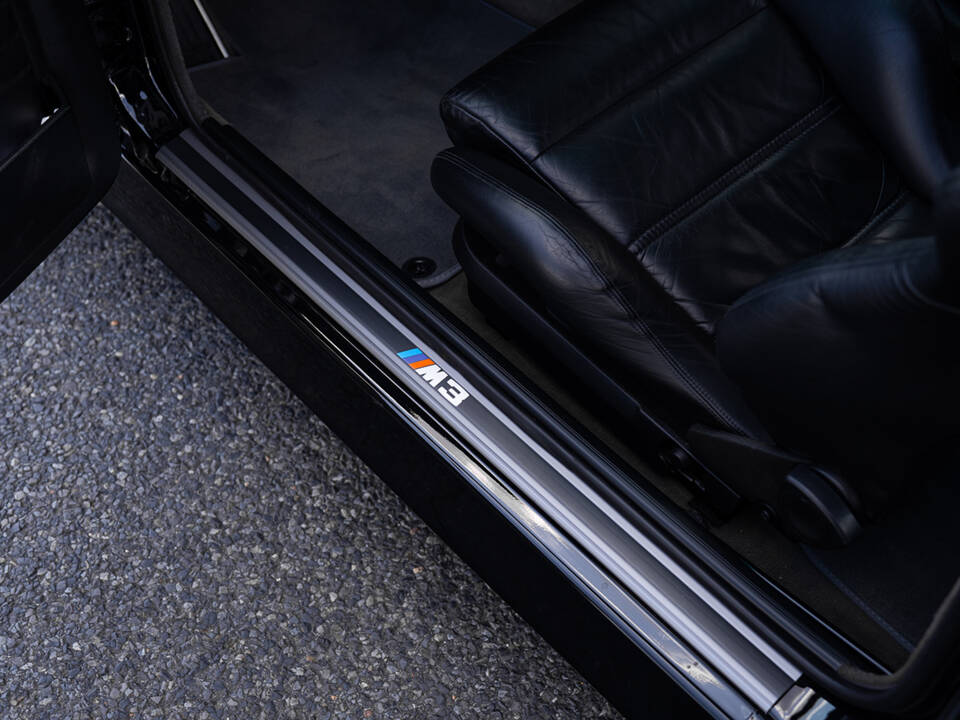 Image 36/91 de BMW M3 Sport Evo (1990)
