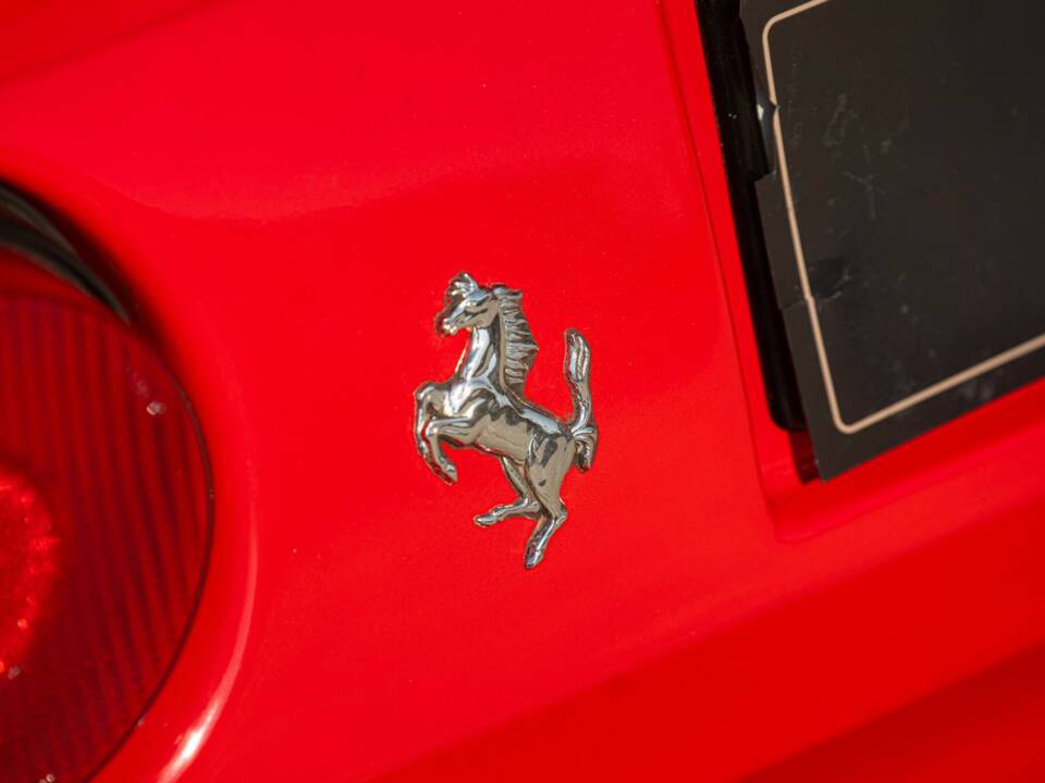 Image 38/50 of Ferrari 208 GTS Turbo (1986)