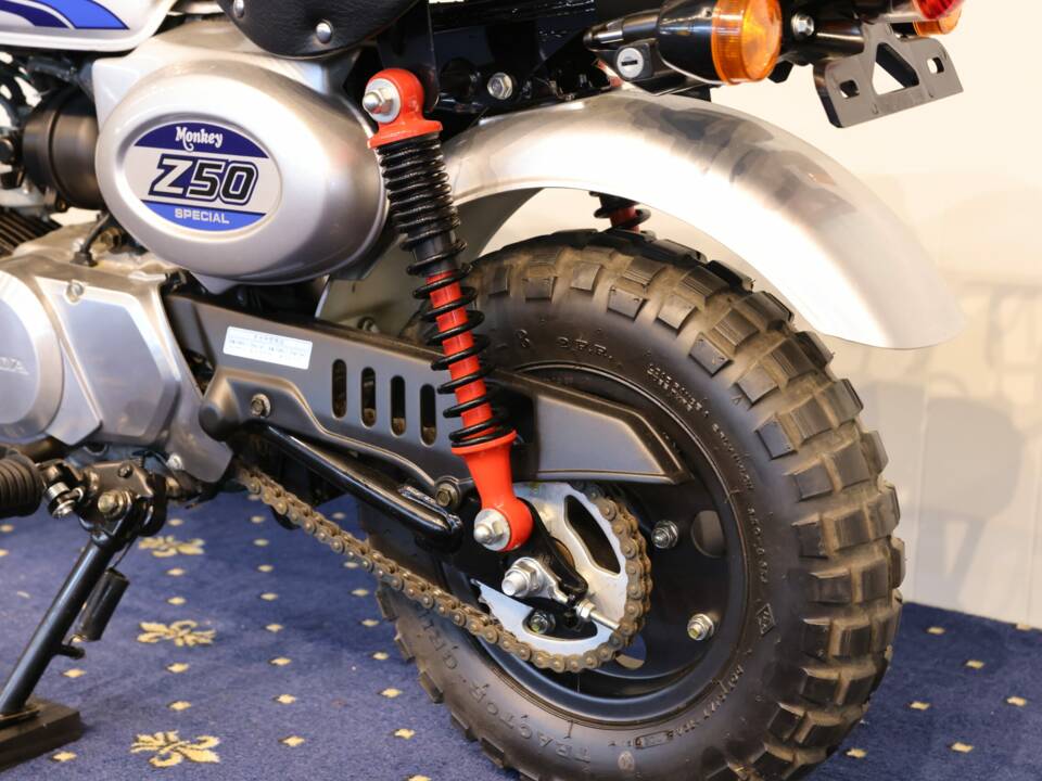 Bild 13/30 von Honda Z 50 Monkey (1900)